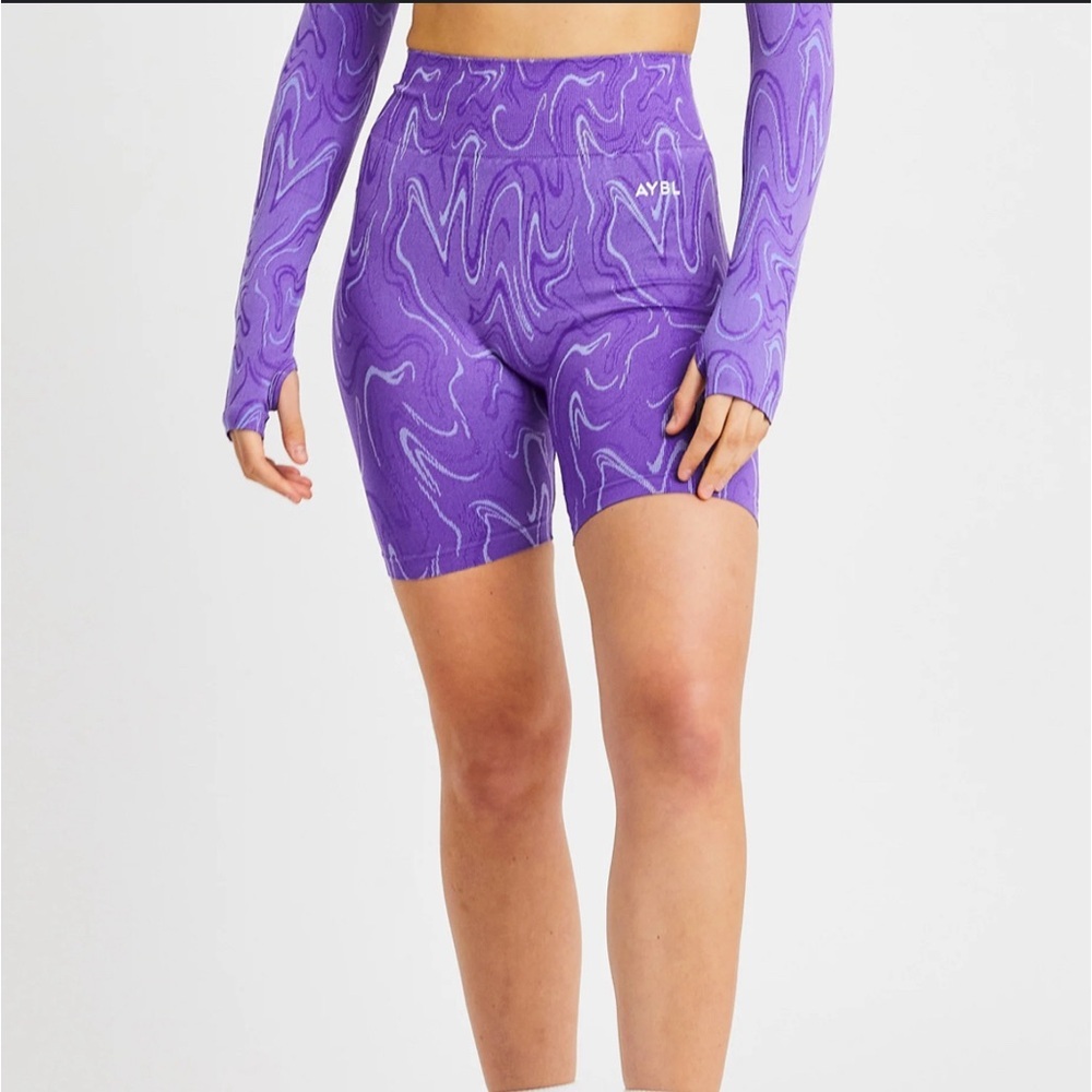 AYBL velocity seamless purple shorts size‎ small
